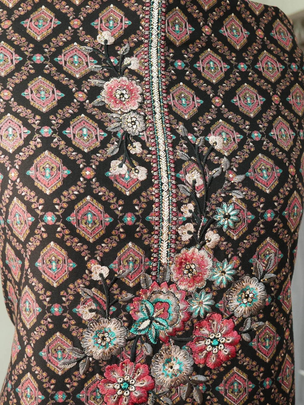 Noir Elegance Embroidered Unstitched Suit Set