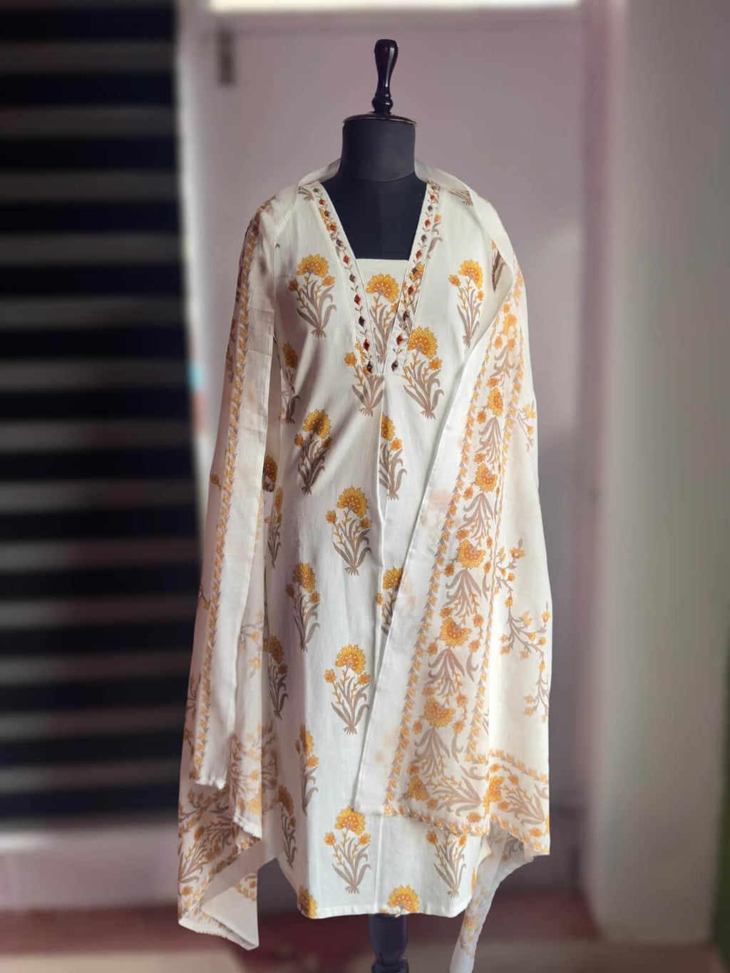 Marigold Bloom – 3 Piece Mul Cotton Kurti Set