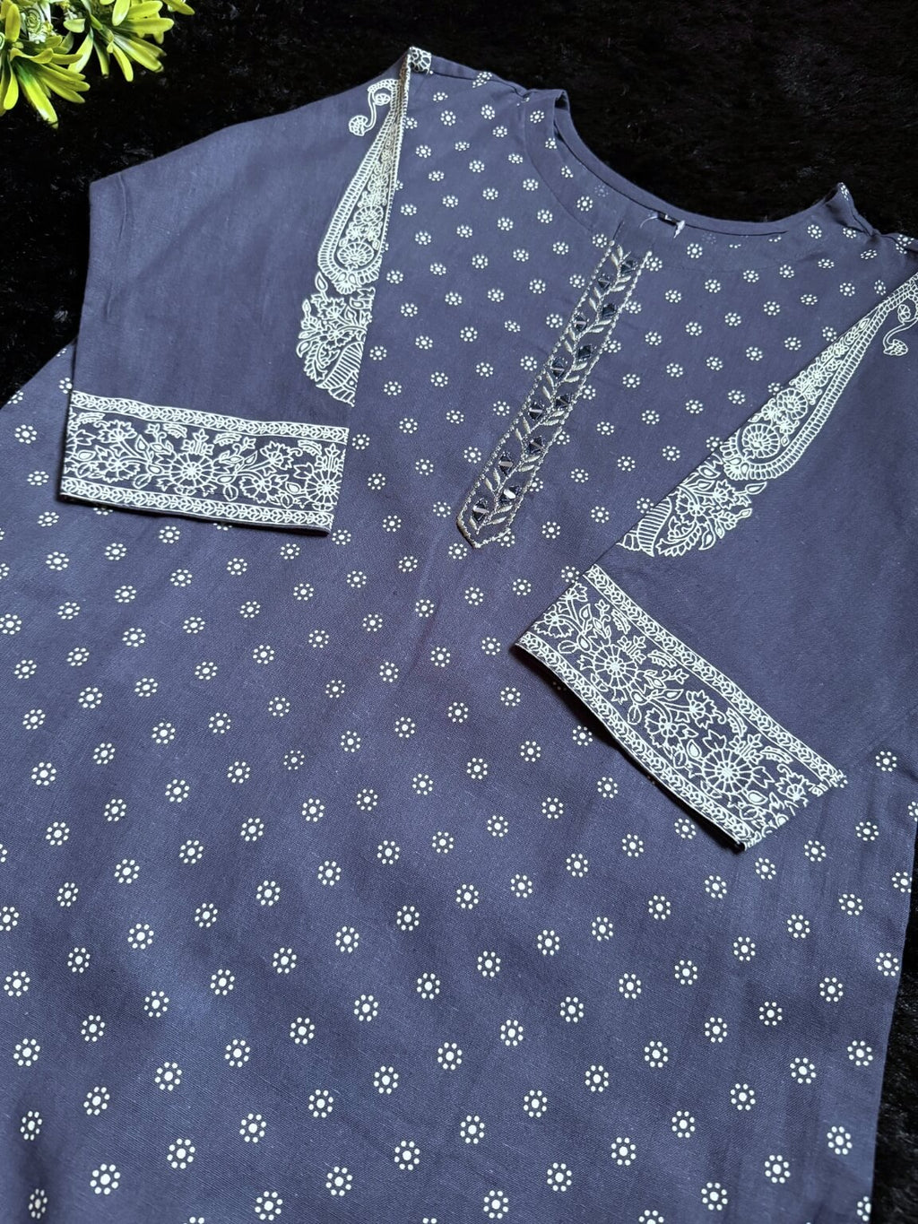 Midnight Grace – Printed Kurti Set