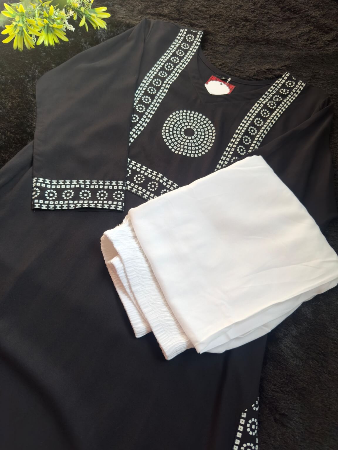 Noir Elegance – Kurti Palazzo Set